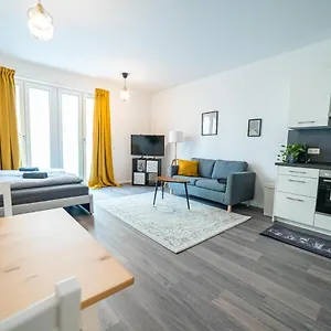  Apartment Fullhouse - - A6 - Washing Machine - Terrace - Nespresso Deutschland